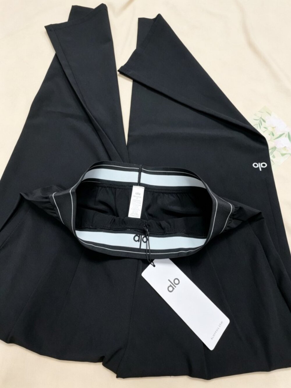 NWT👋ALO Yoga Suit Up Trouser Black Wide Leg🚀Regular 30" Inseam - Picture 4 of 12